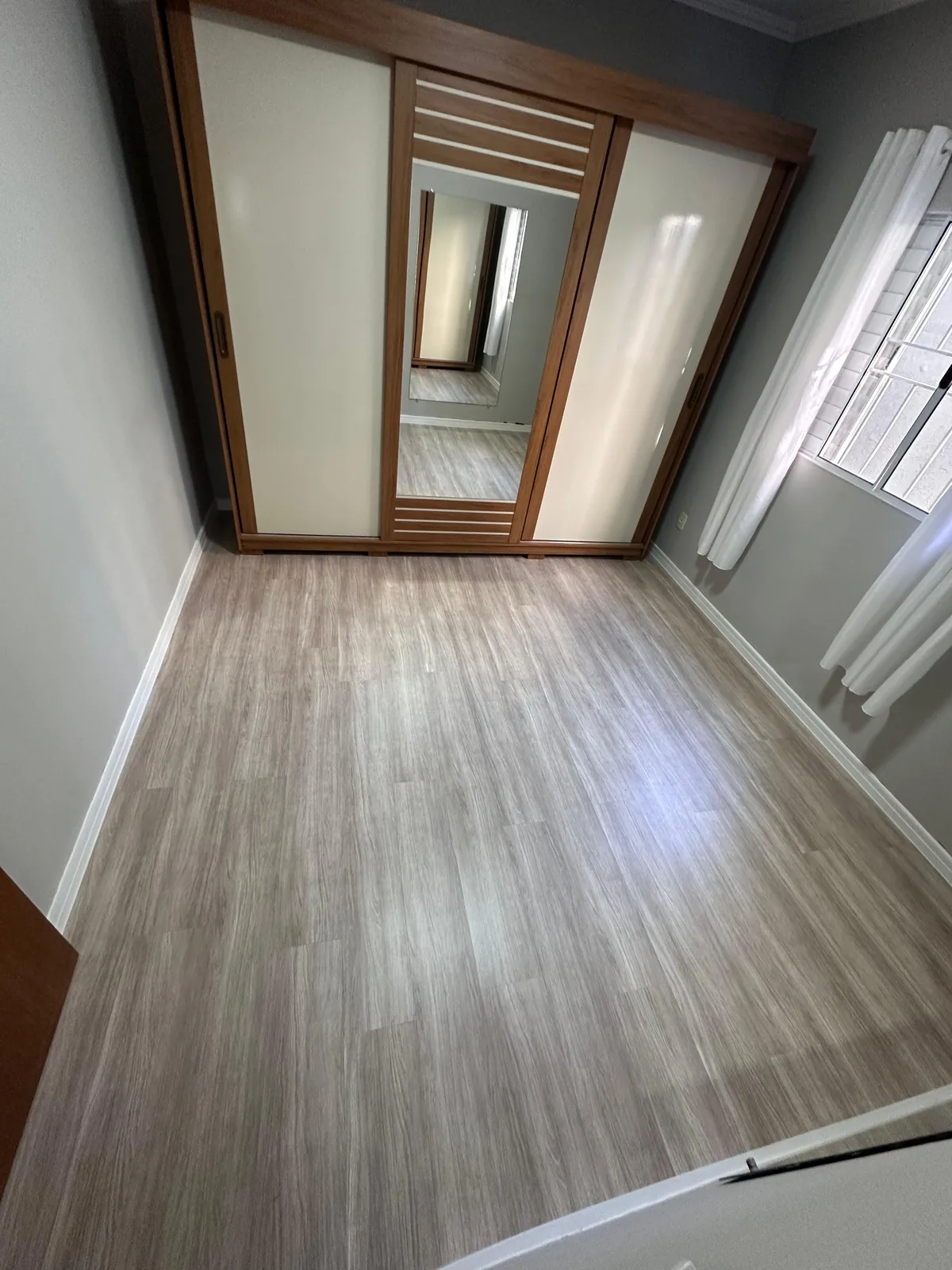 Quarto Completo